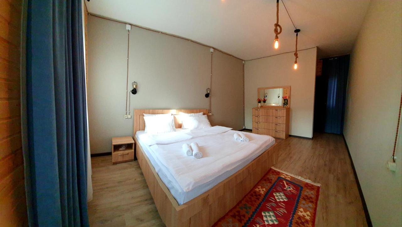 Hotel Migu Yard Kazbegi Exteriör bild